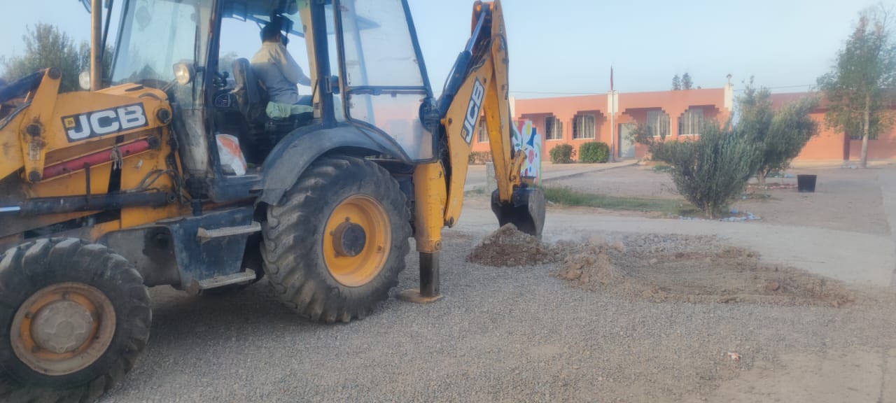 جمعية الآباء تطلق أشغال تهيئة مدخل وحدة الكليتة لتعزيز بيئة تعليمية أفضل